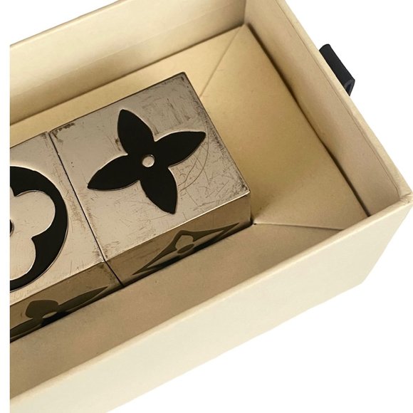 Auth LOUIS VUITTON Limited Edition Silver Magnetic Dice Cube Game Paper Weight - Picture 4 of 9
